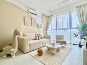 Urban Suites #Soft creamy #Infinity Pool #local neighbourhood #4pax #2BR 2bath #2Queen #Quality well maintained #Private host
